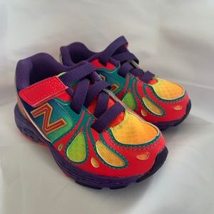 New Balance Girls’ Toddler 890 Hook & Loop Closure